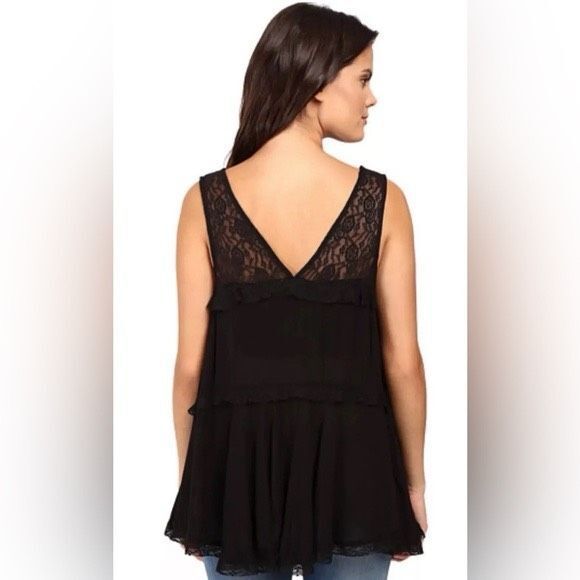 ✨Free People Lace Trapeze Black Sz Small Top✨ - Picture 2 of 8